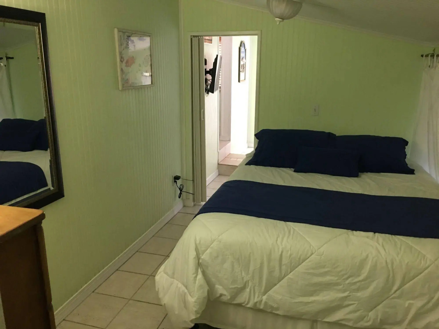 Sunset Cove Beach Resort