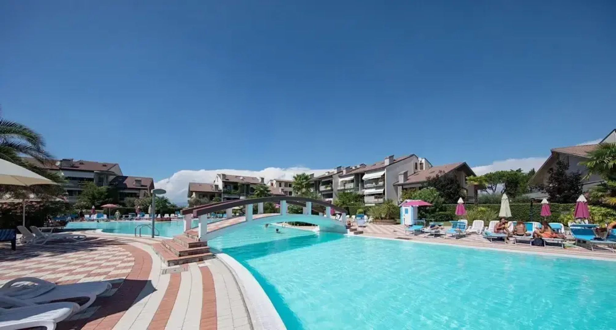 I Ciliegi 1 09 con Piscina by Wonderful Italy