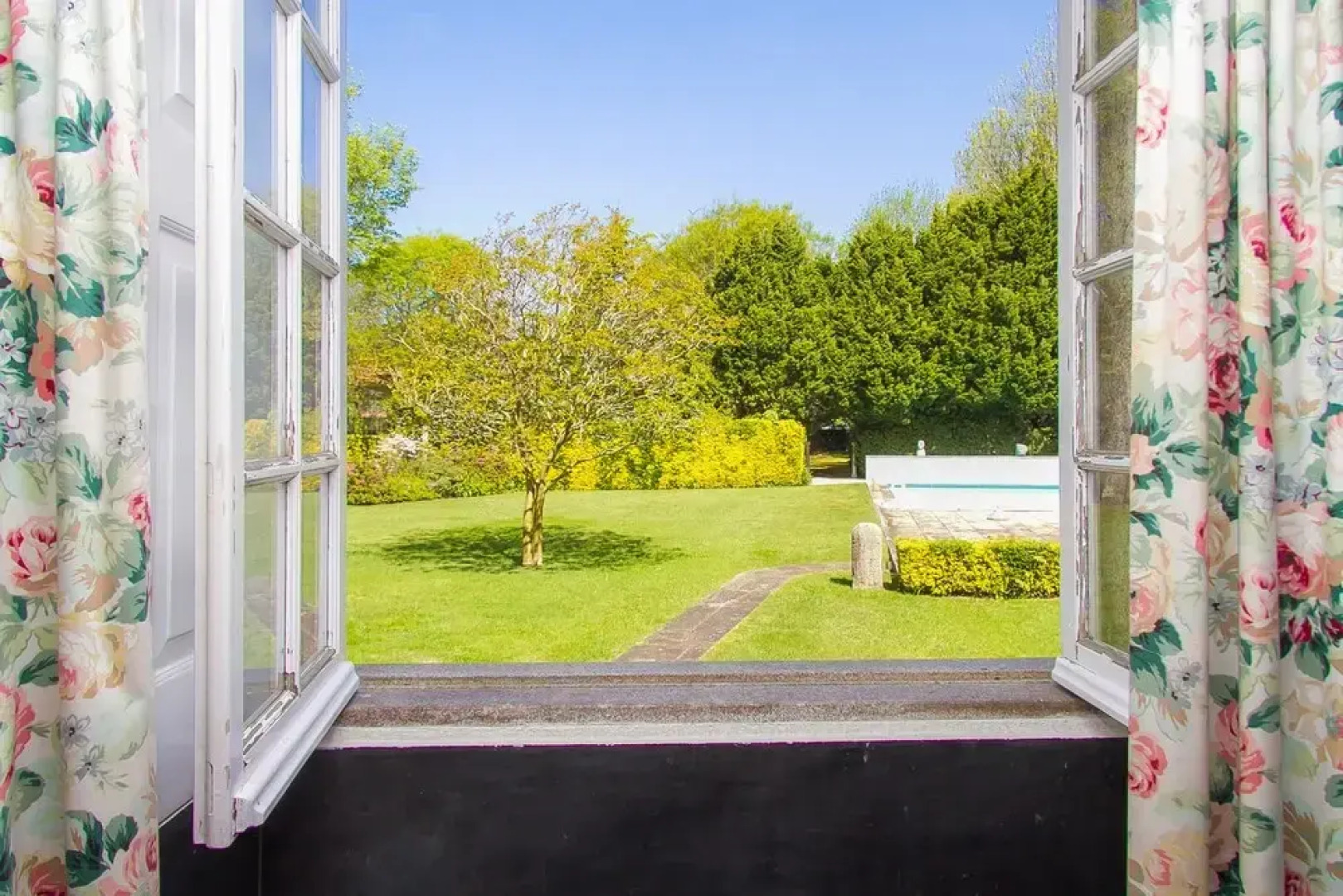 Liiiving in Ofir - Manor Pool House