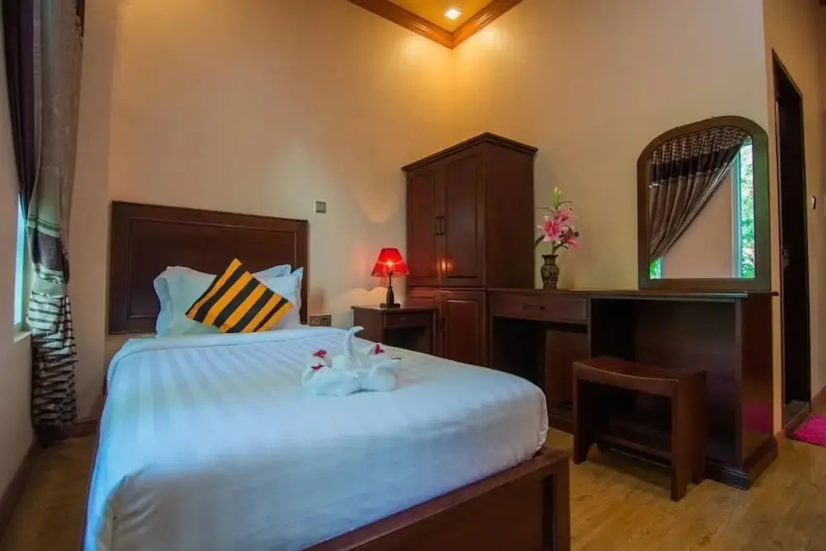 Royal Garden Hotel Mawlamyine