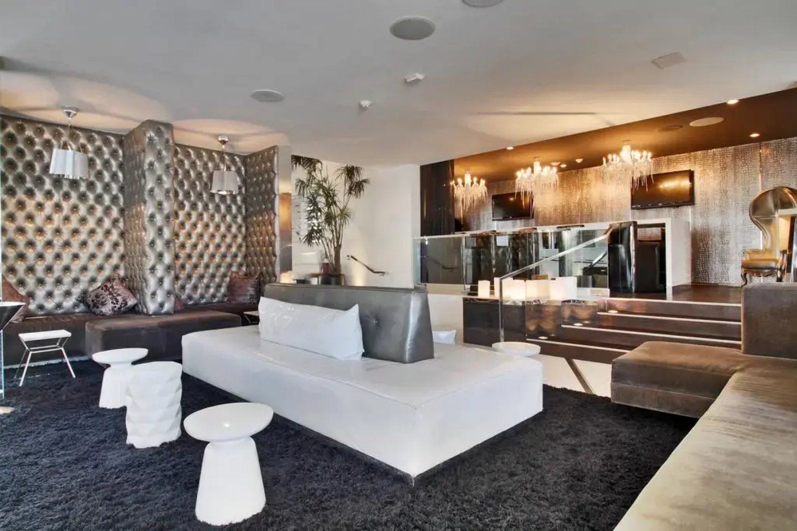 Serene, a Vegas Resort
