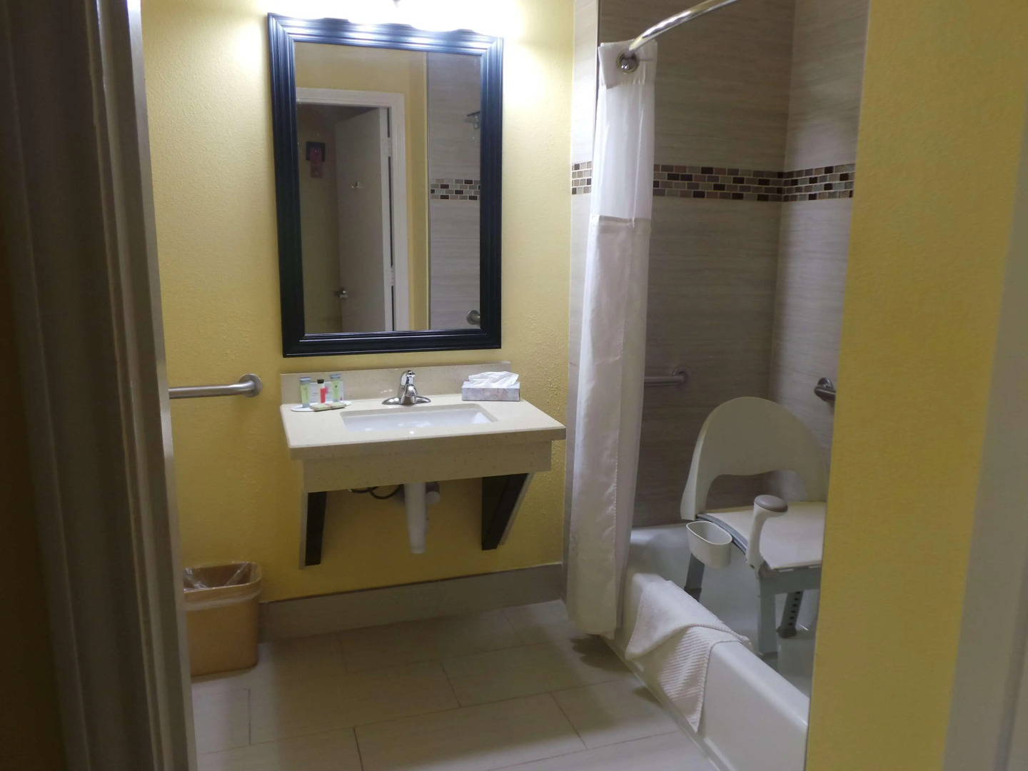 SureStay Plus Hotel by Best Western Alvin