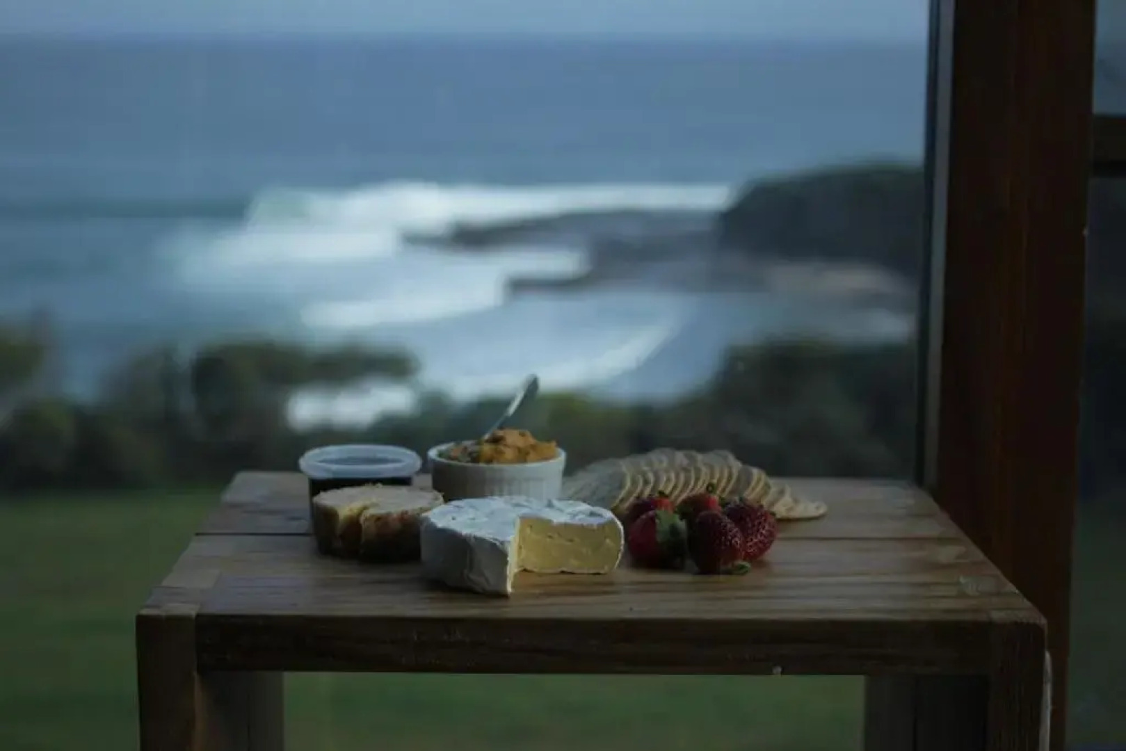 Points South By The Sea