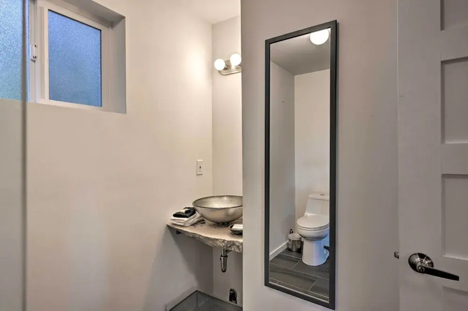 Bright Seattle Cottage w/ Private Backyard Access!