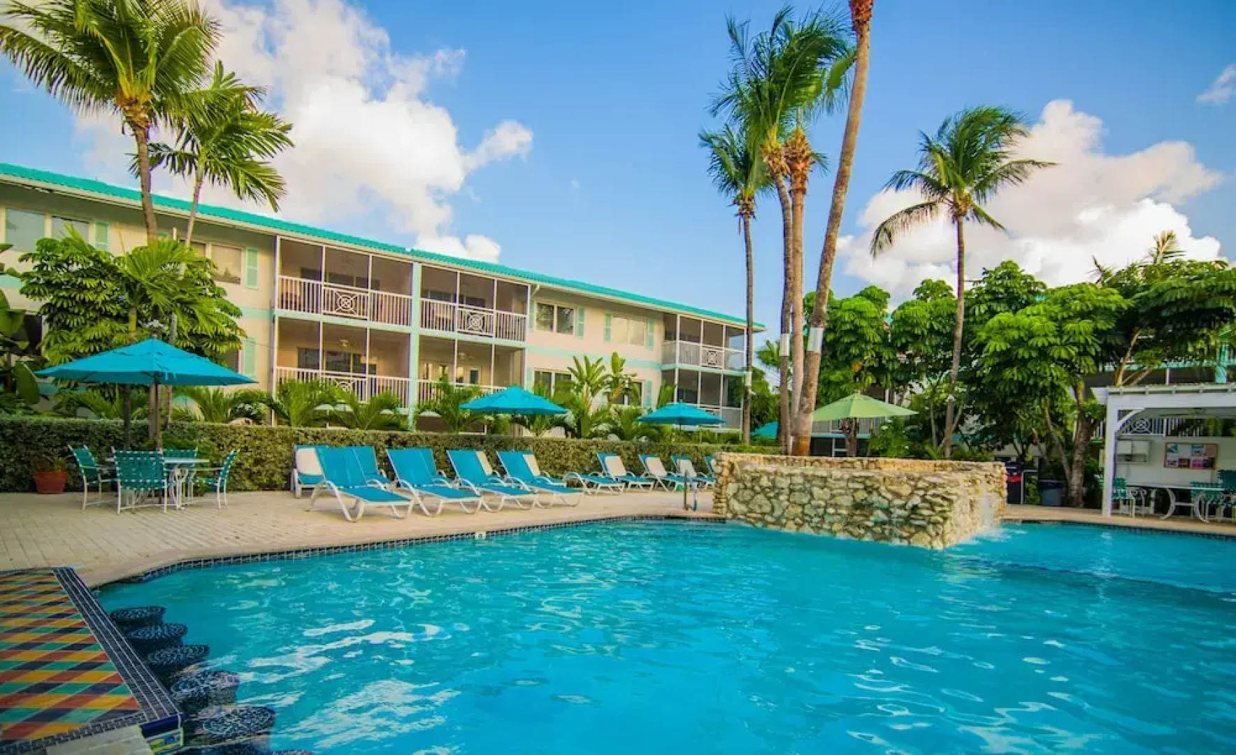 7 Mile Beach Resort & Club