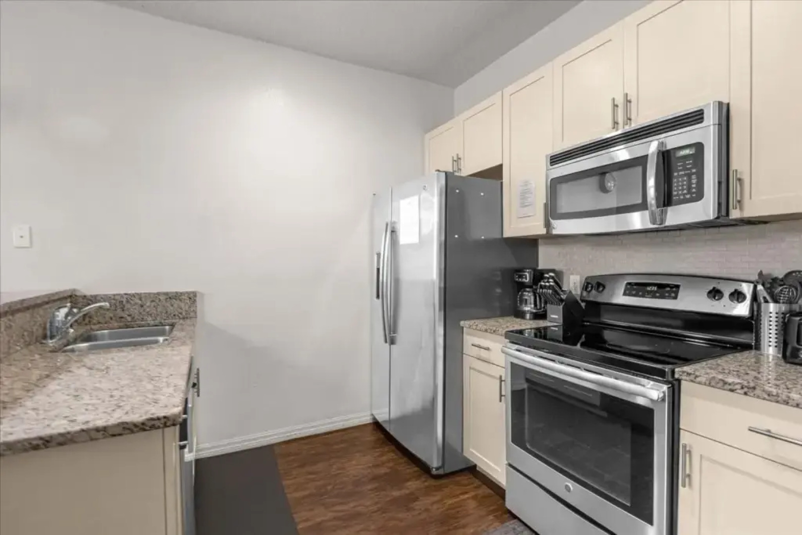 3 Bedrooms / 2 Bathrooms / Lucaya Village (22-103), Kissimmee , US