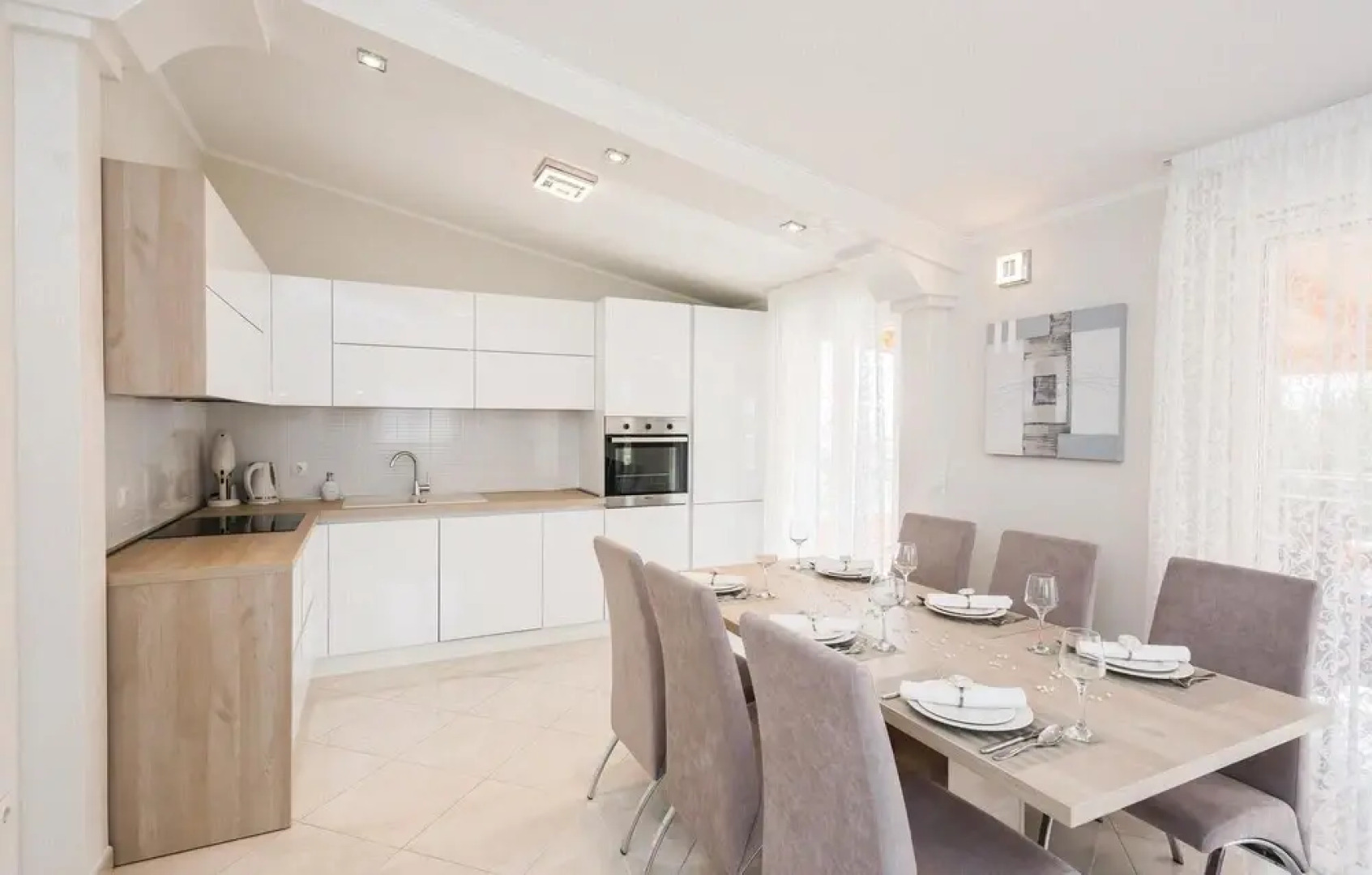 Amazing Home in Kastel Novi With Sauna, Wifi and 9 Bedrooms