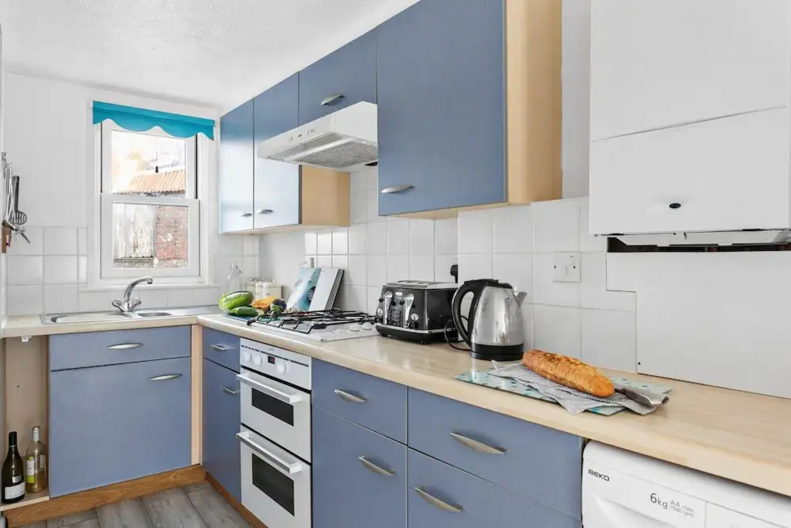 Pippin Cottage - Character Cottage With the Spirit of the sea