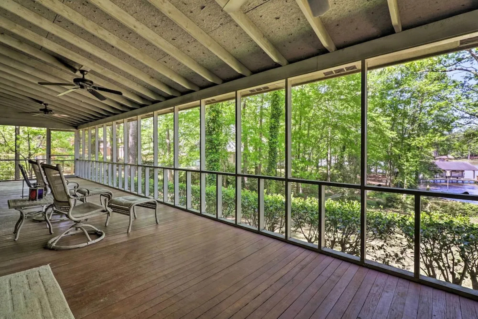 Lakefront Milledgeville Cabin: Private Dock, Porch