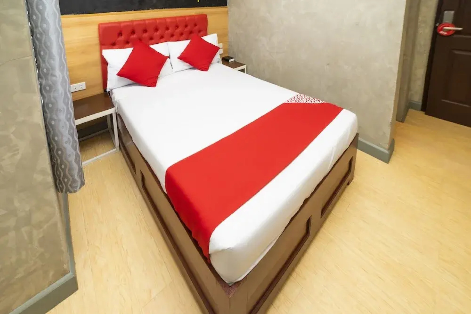 OYO 471 Edilberto's B&B