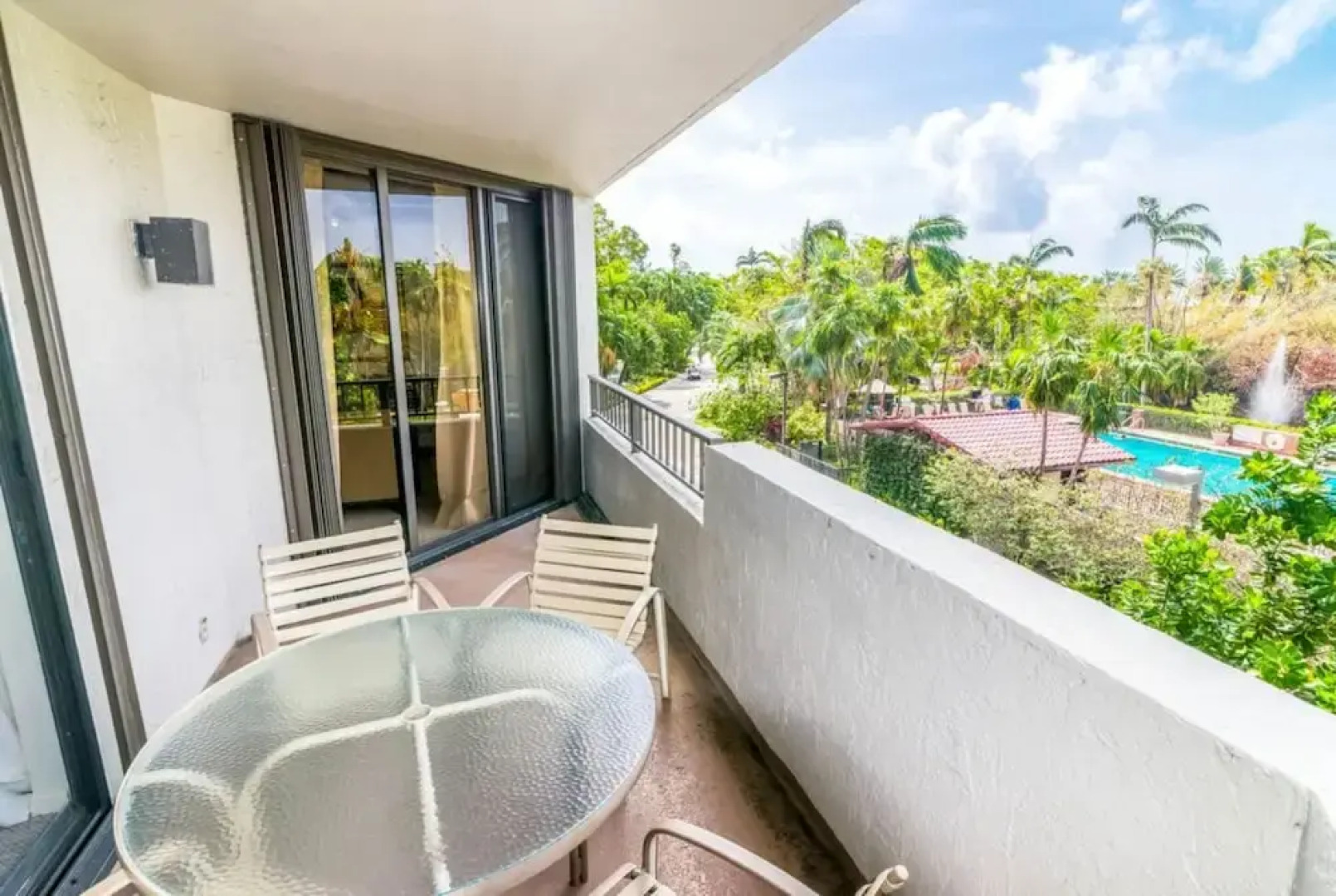 Stunning Spacious Miami Beach 3 Bedroom Condo 6 Guests