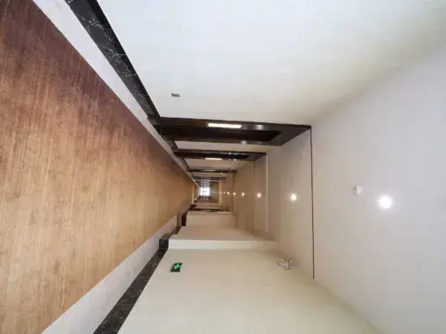 Bi Shui Lan Tian Grand Hotel