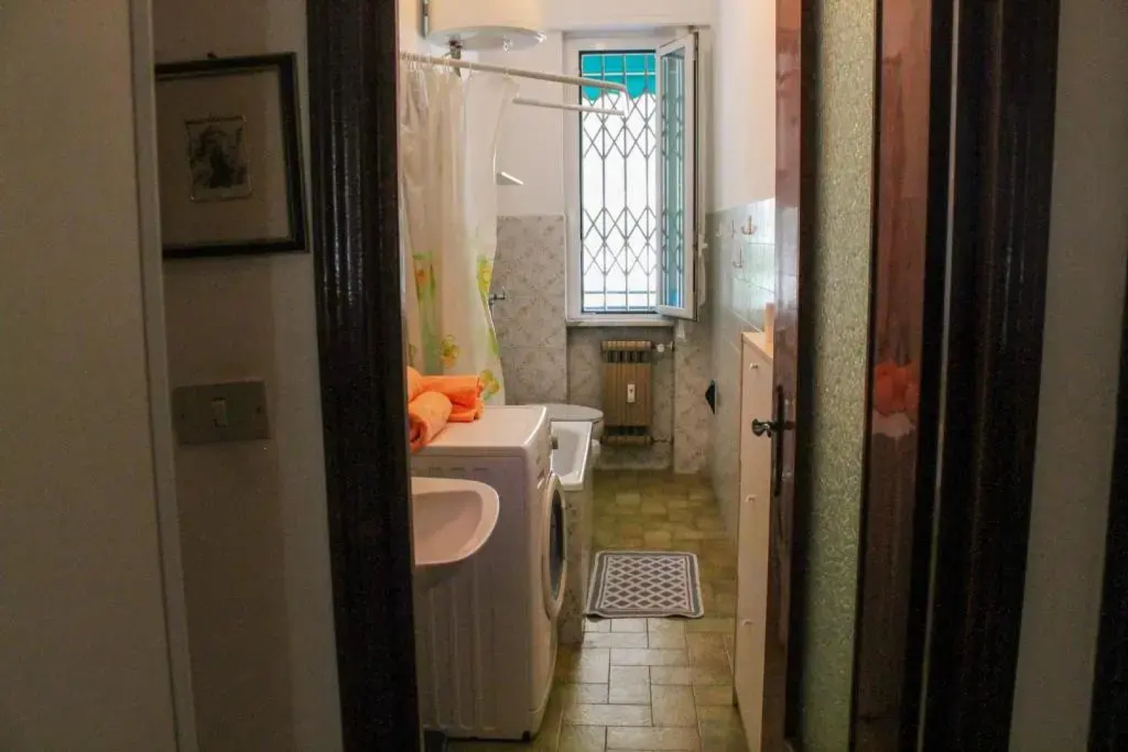 [BORGHETTO S] Convenient location 50m from the SEA