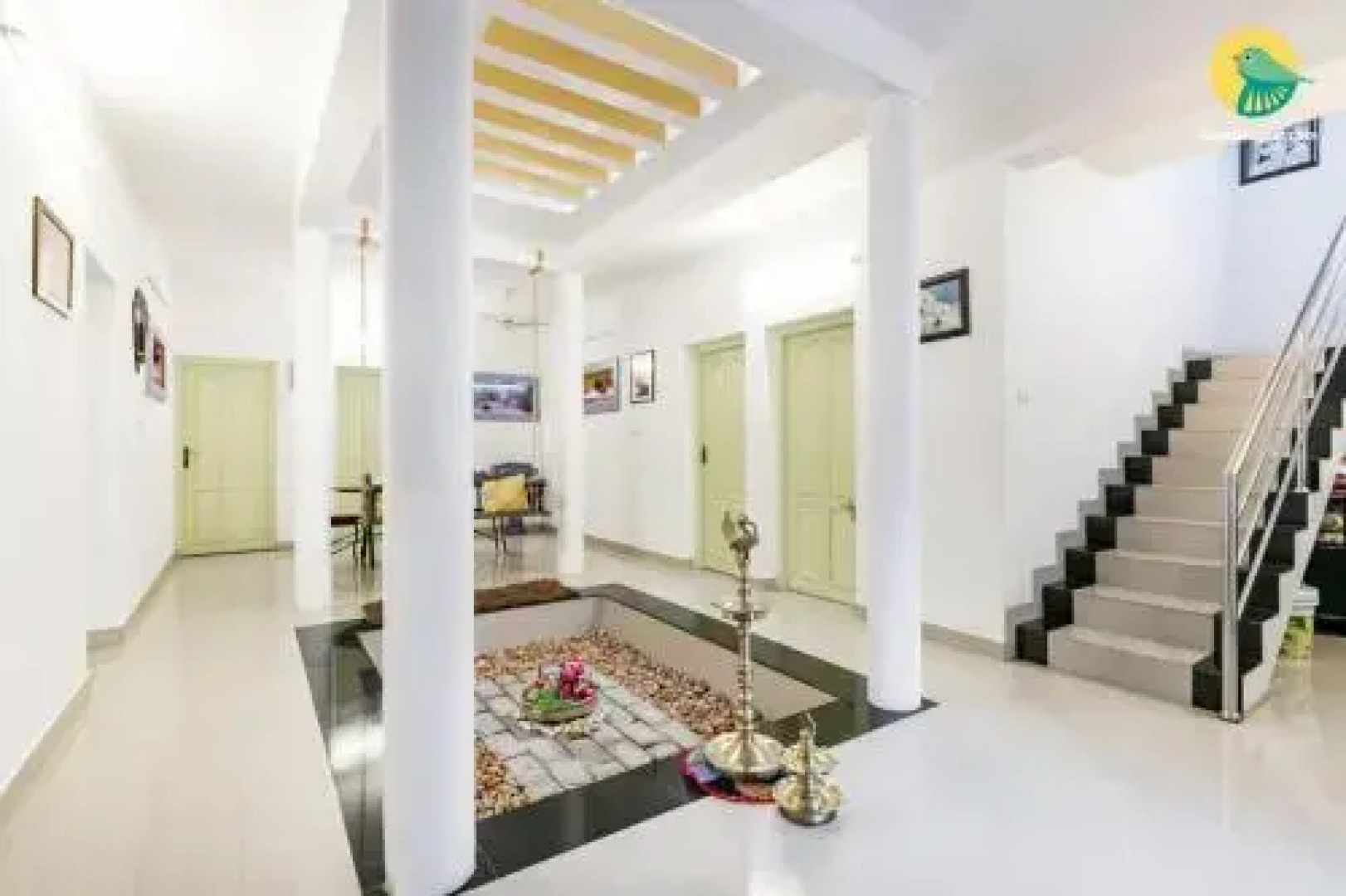 Regal mansion Home stay