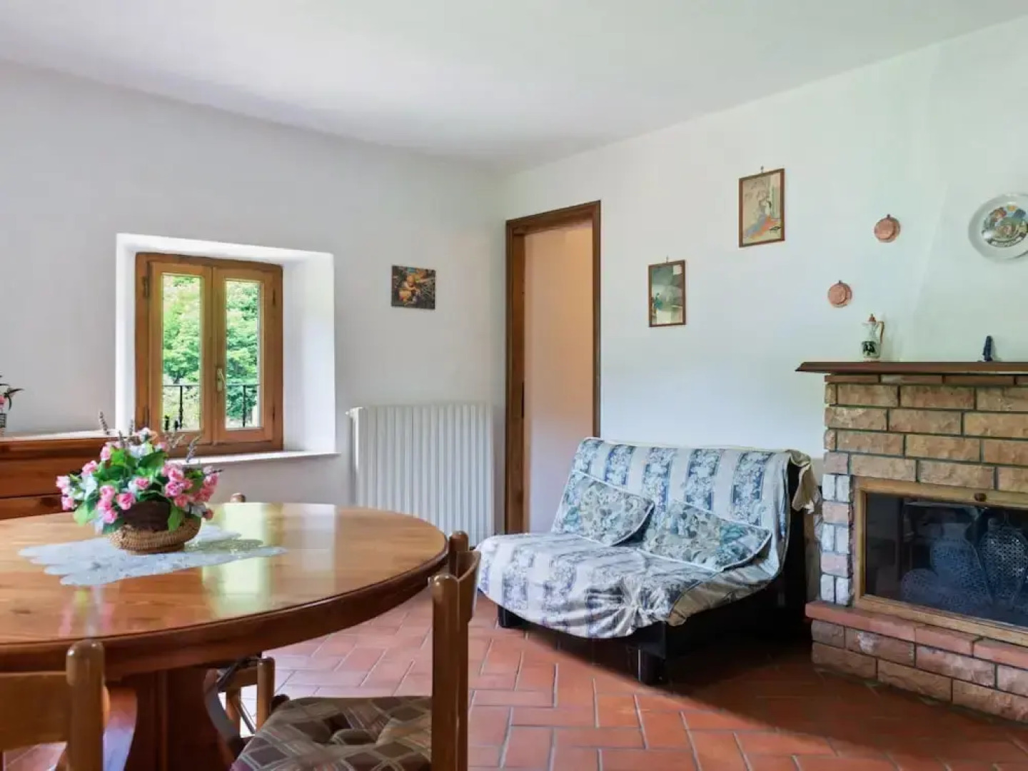 Apartment in Fosciandora With Pool