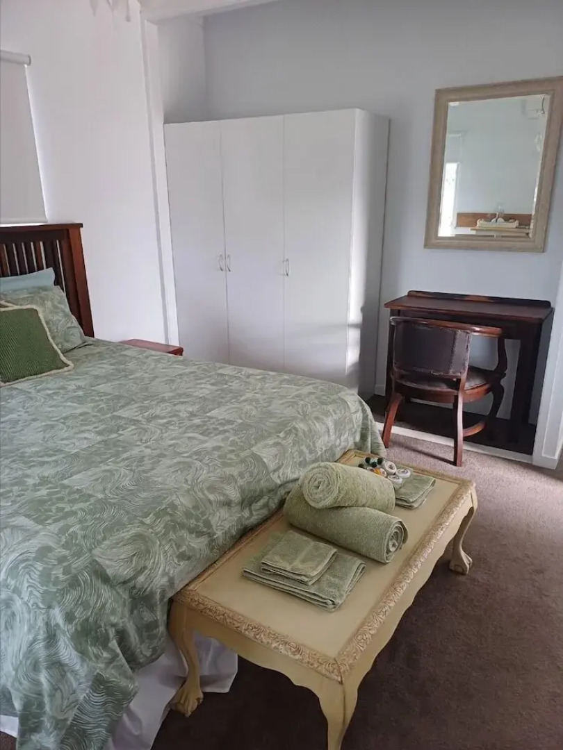 Room-cozy Room With Separate Entrance an