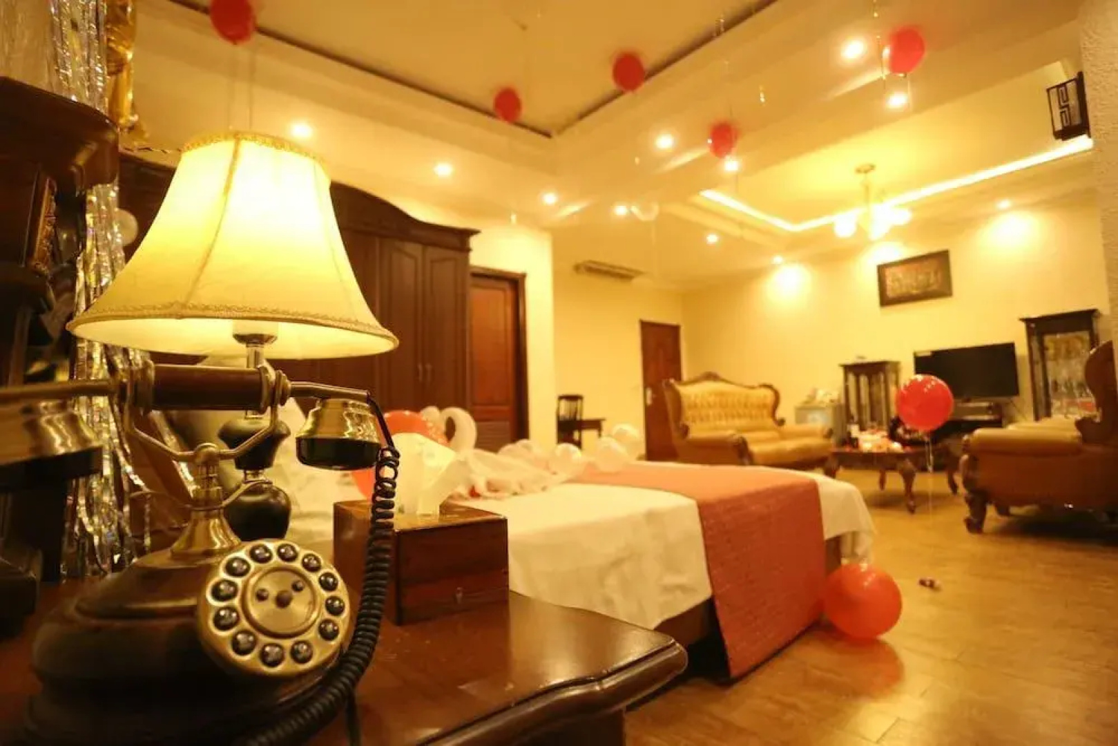 Dong Duong Hotel