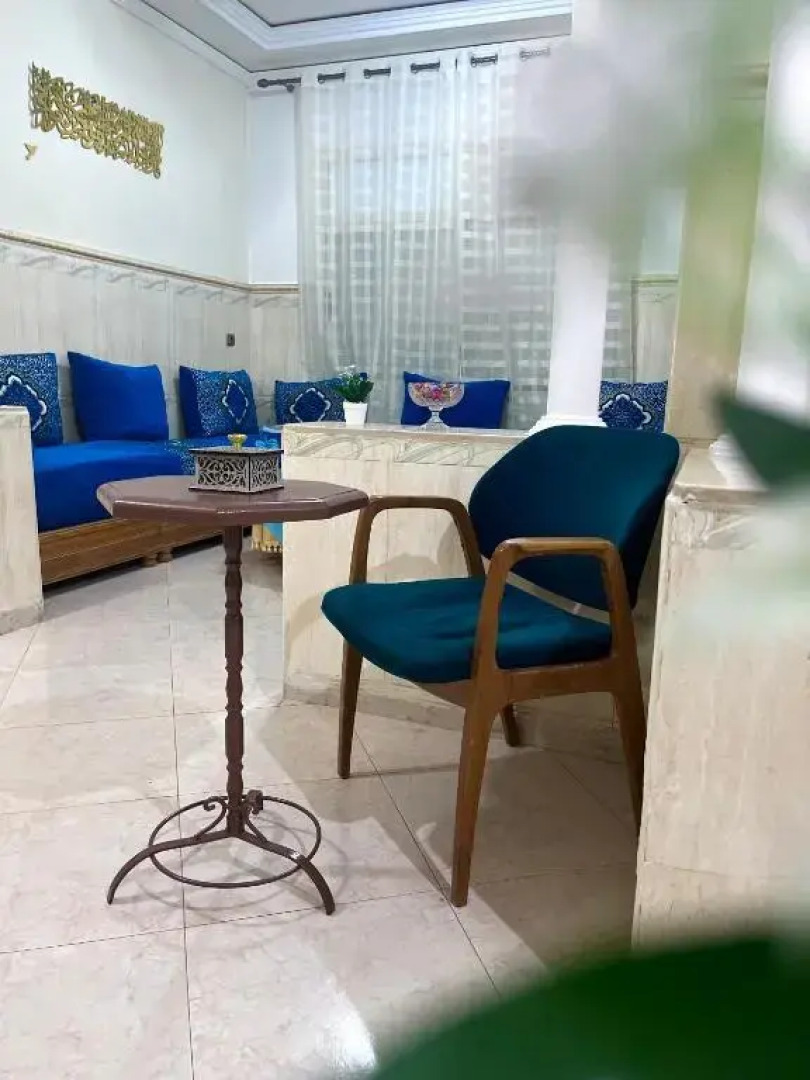 Seaside View: Enjoy Sunsets at fully equipped Apt.