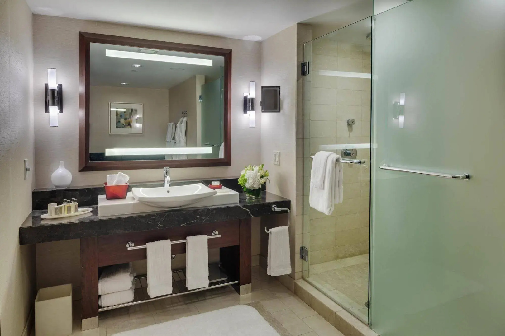 Battery Wharf Hotel, Boston Waterfront