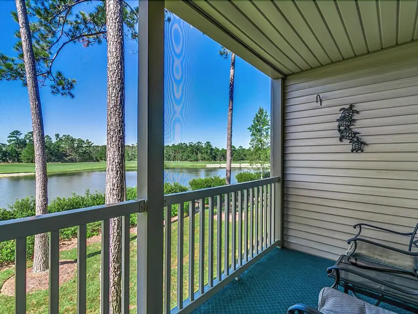 #57C True Blue - 3 Br condo by RedAwning