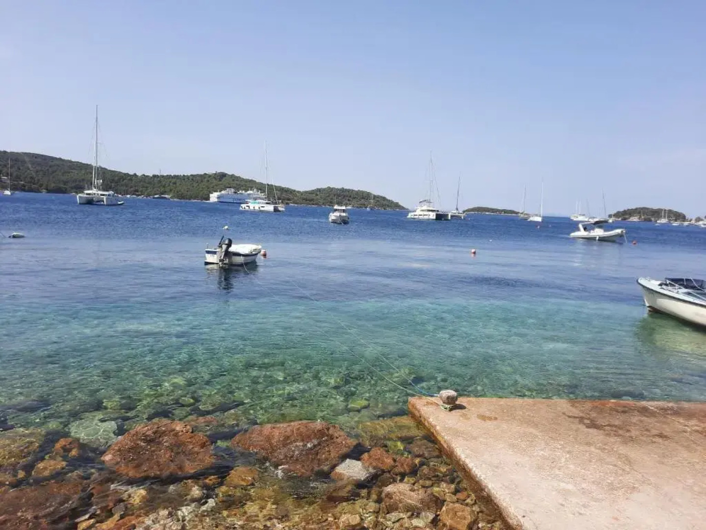 Beachfront Studio AndriNa