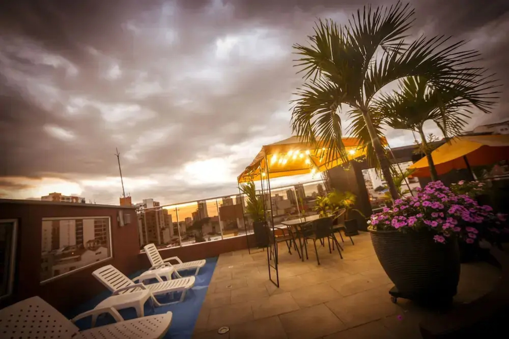 Hotel La Serrania Casa de Huespedes