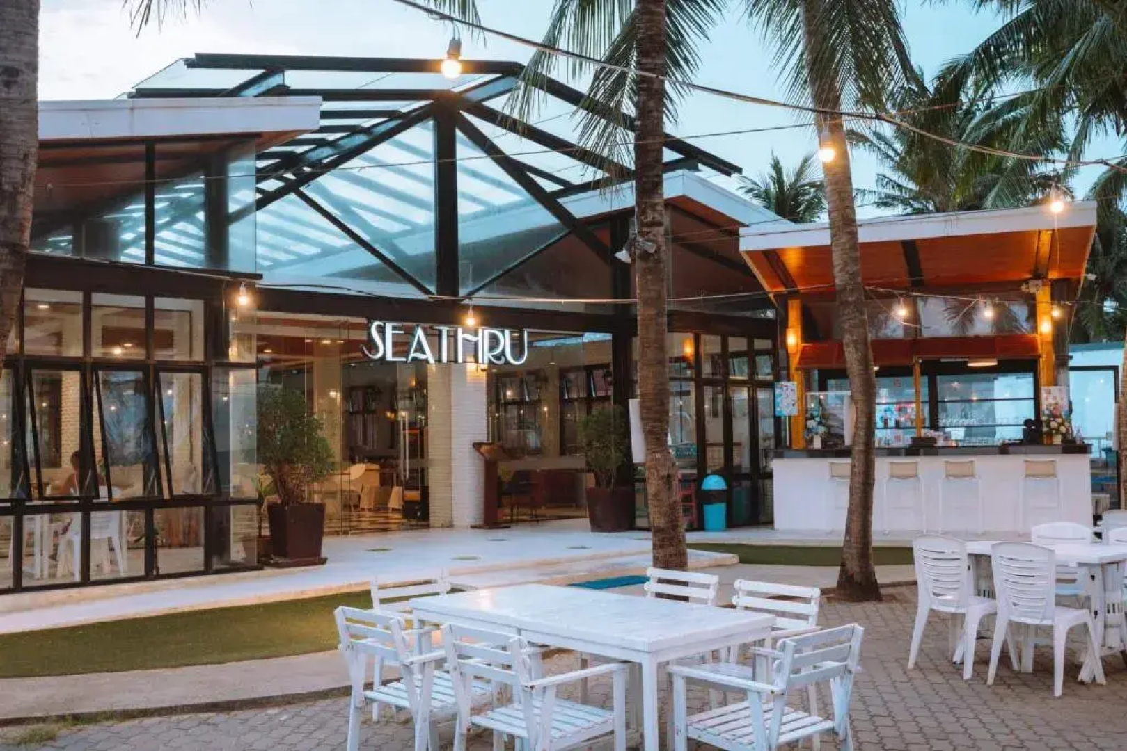 Chaolao Tosang Beach Hotel