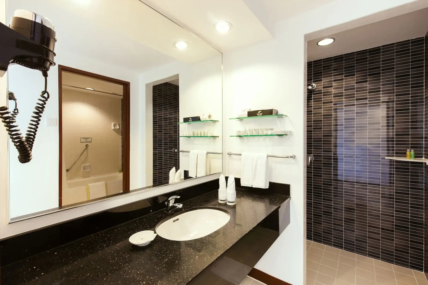 Bayview Beach Resort Penang