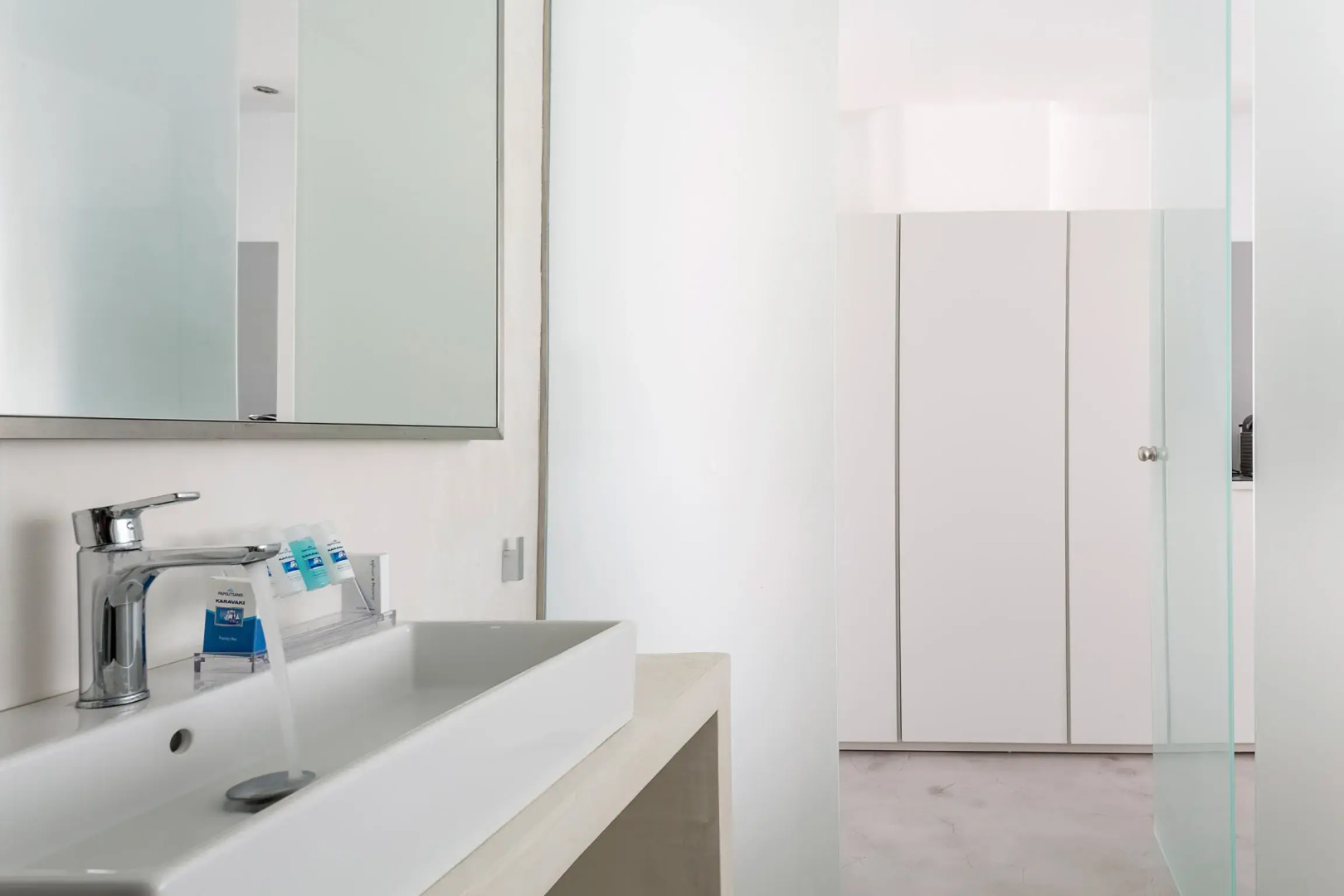 Alti Santorini Suites