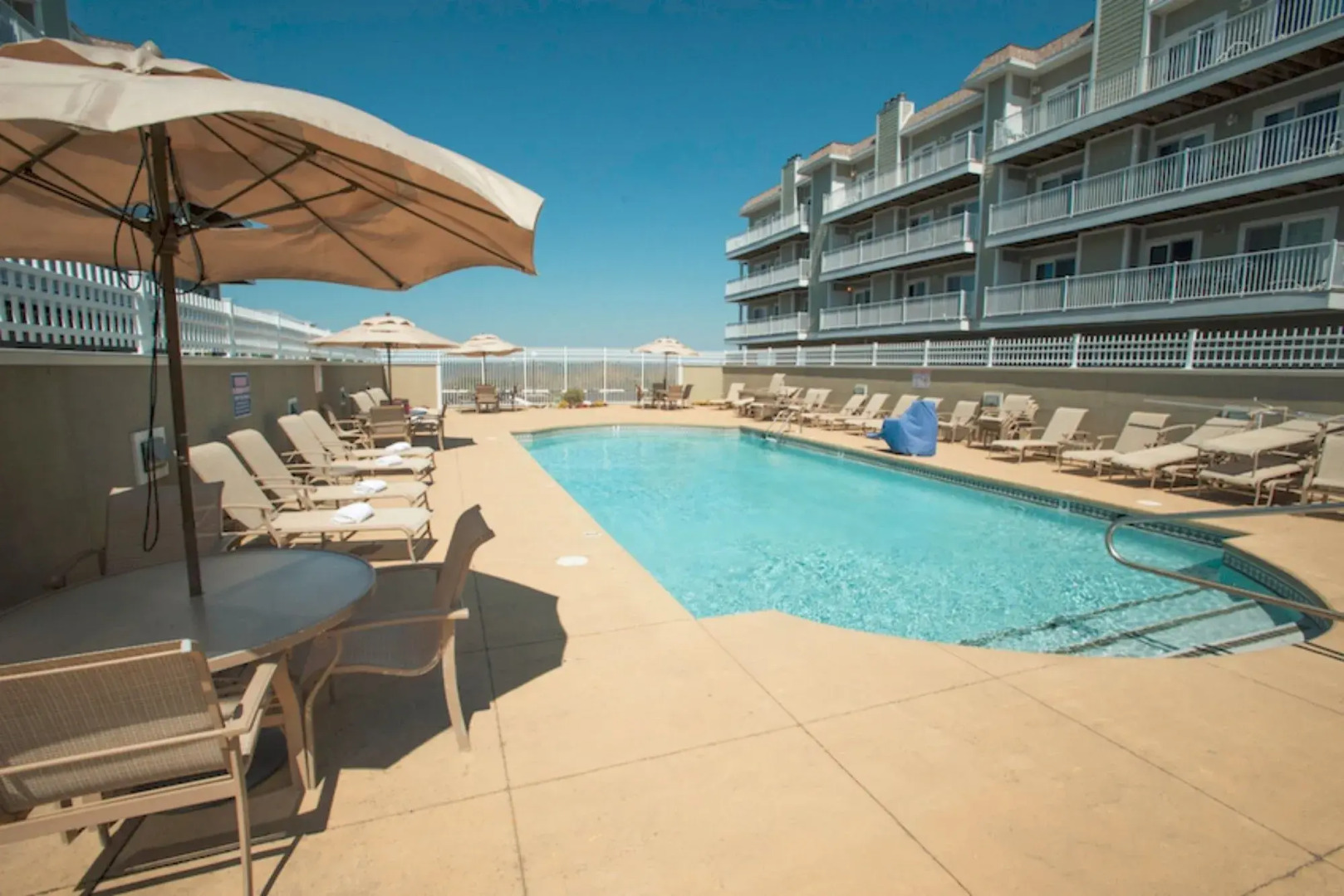 Lucayan Resort by Kees Vacations