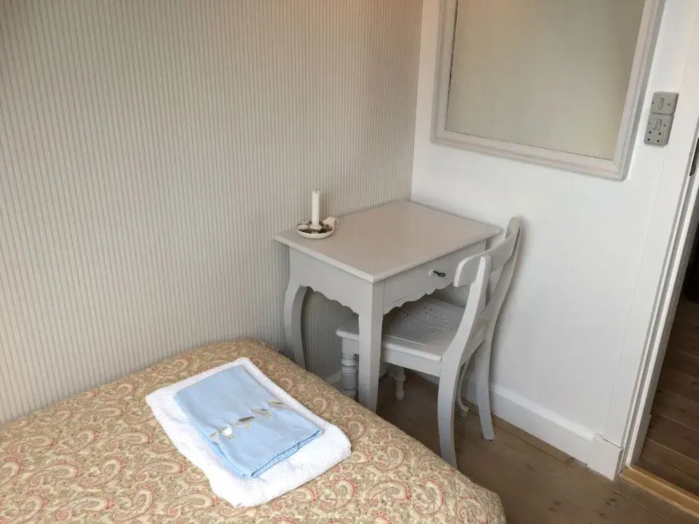 Askø Mejeri - Bed and Breakfast