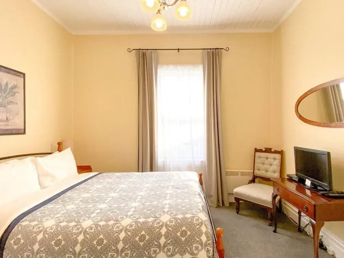 Tongariro Crossing Lodge