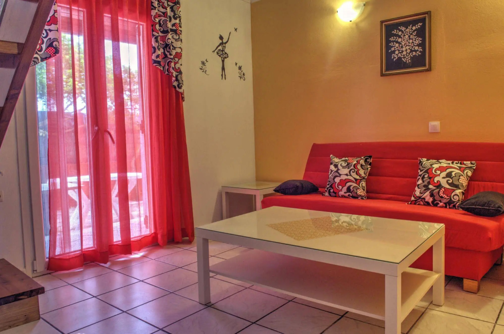 Eleni Family Apartments