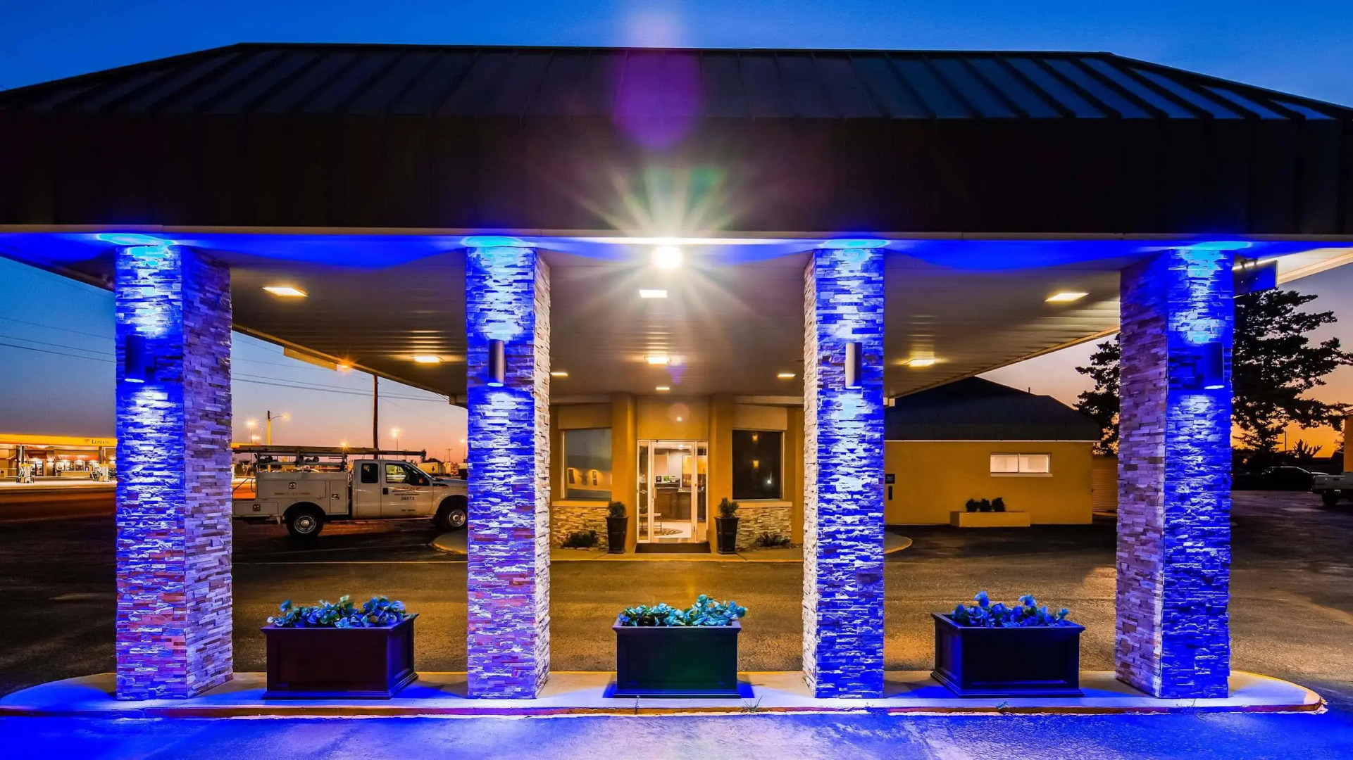 Best Western Red Carpet Inn