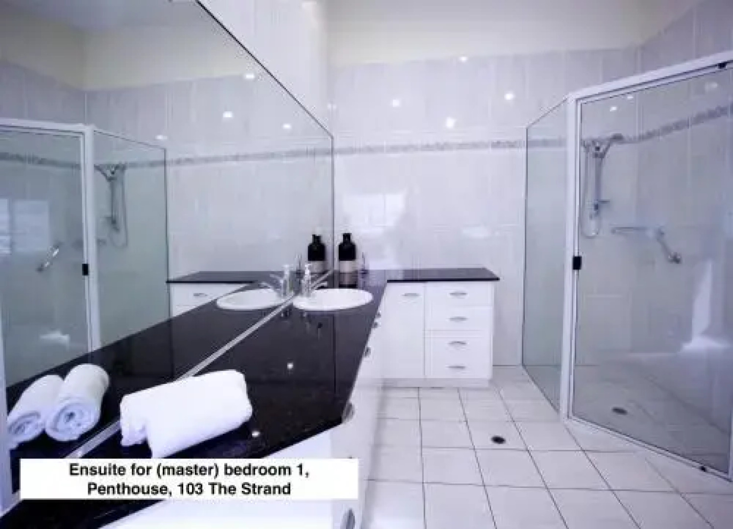 Lighthouse Apartments on The Strand