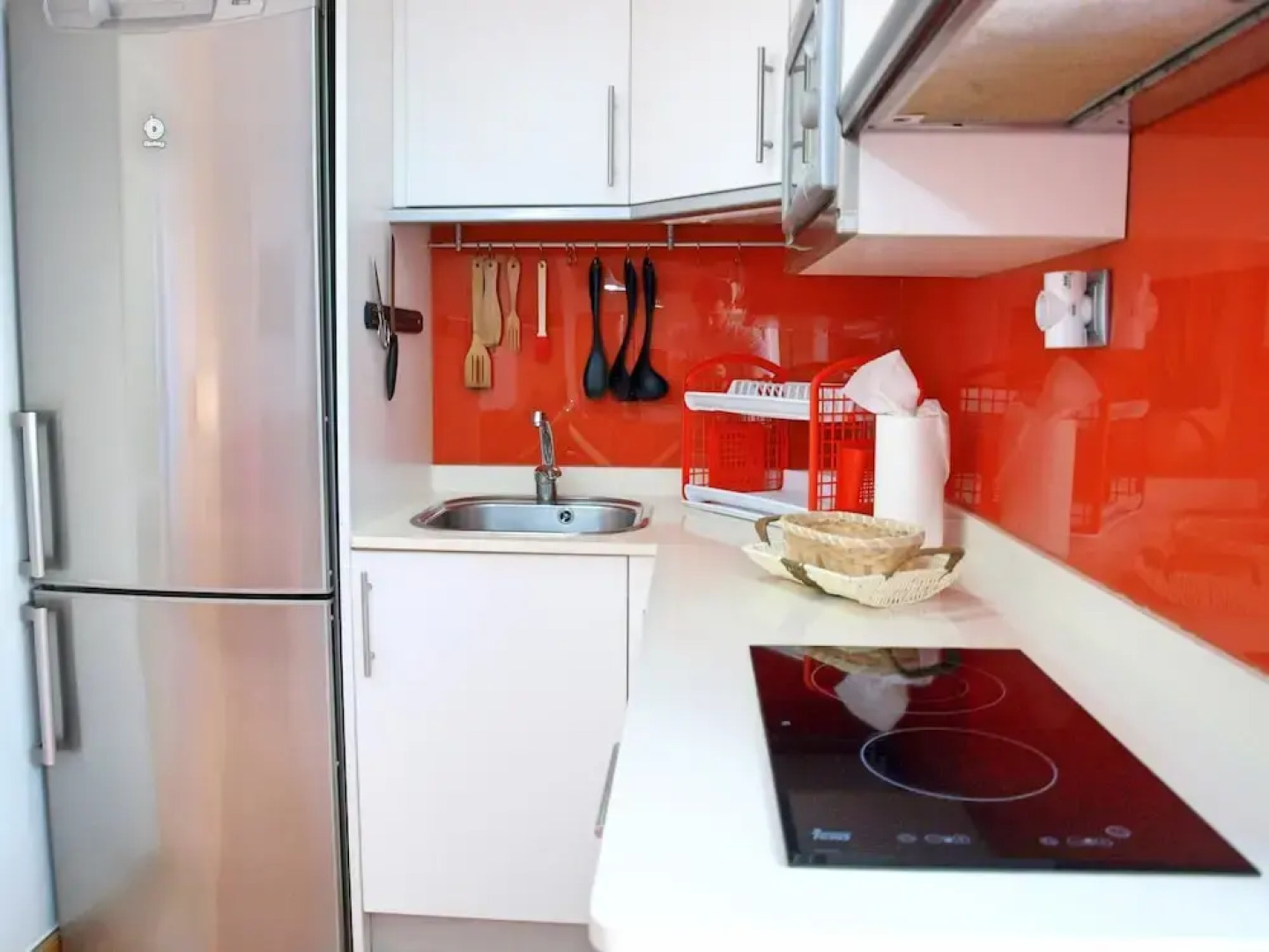 Flatguest Pool and beach