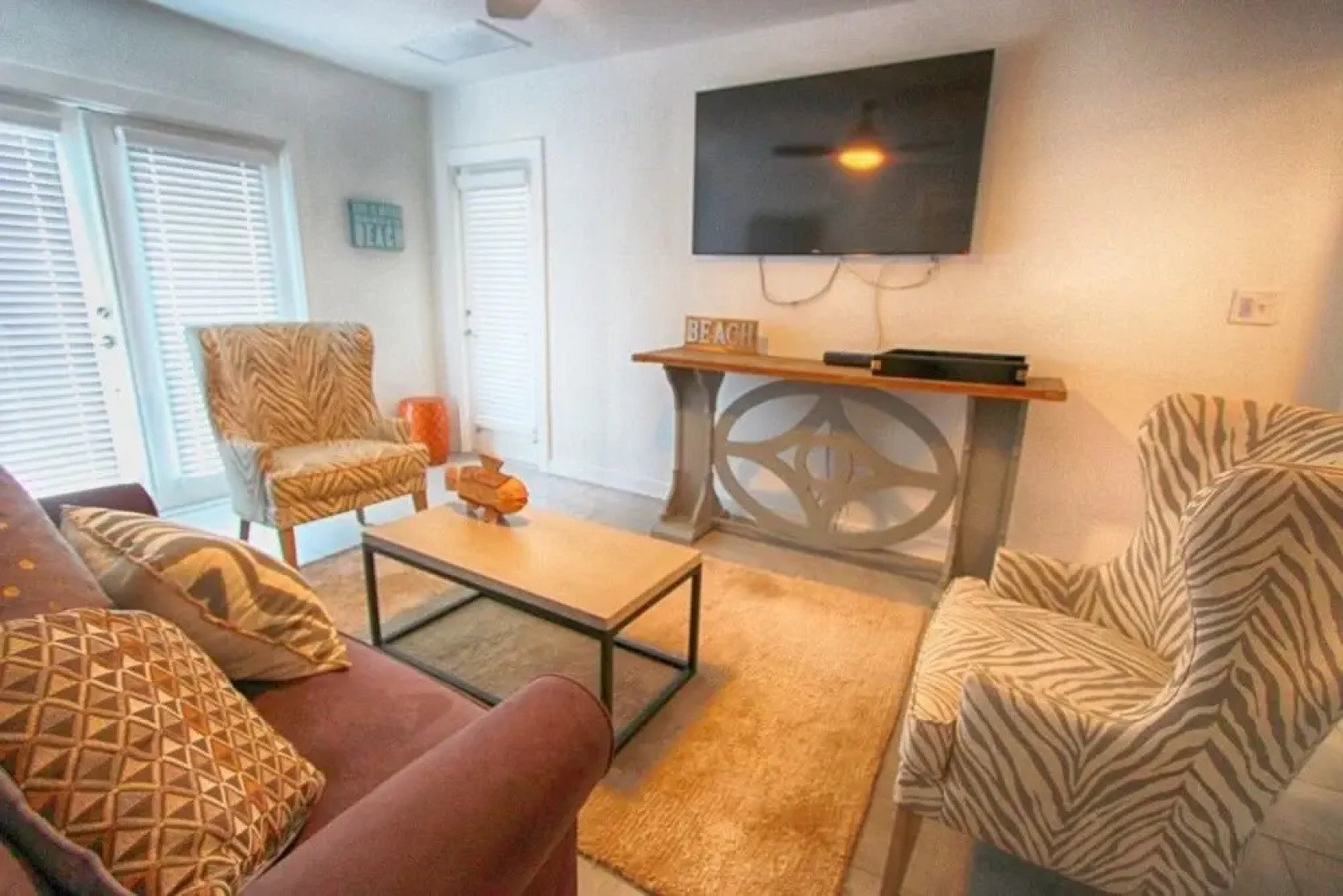 3 Palms Retreat by RedAwning