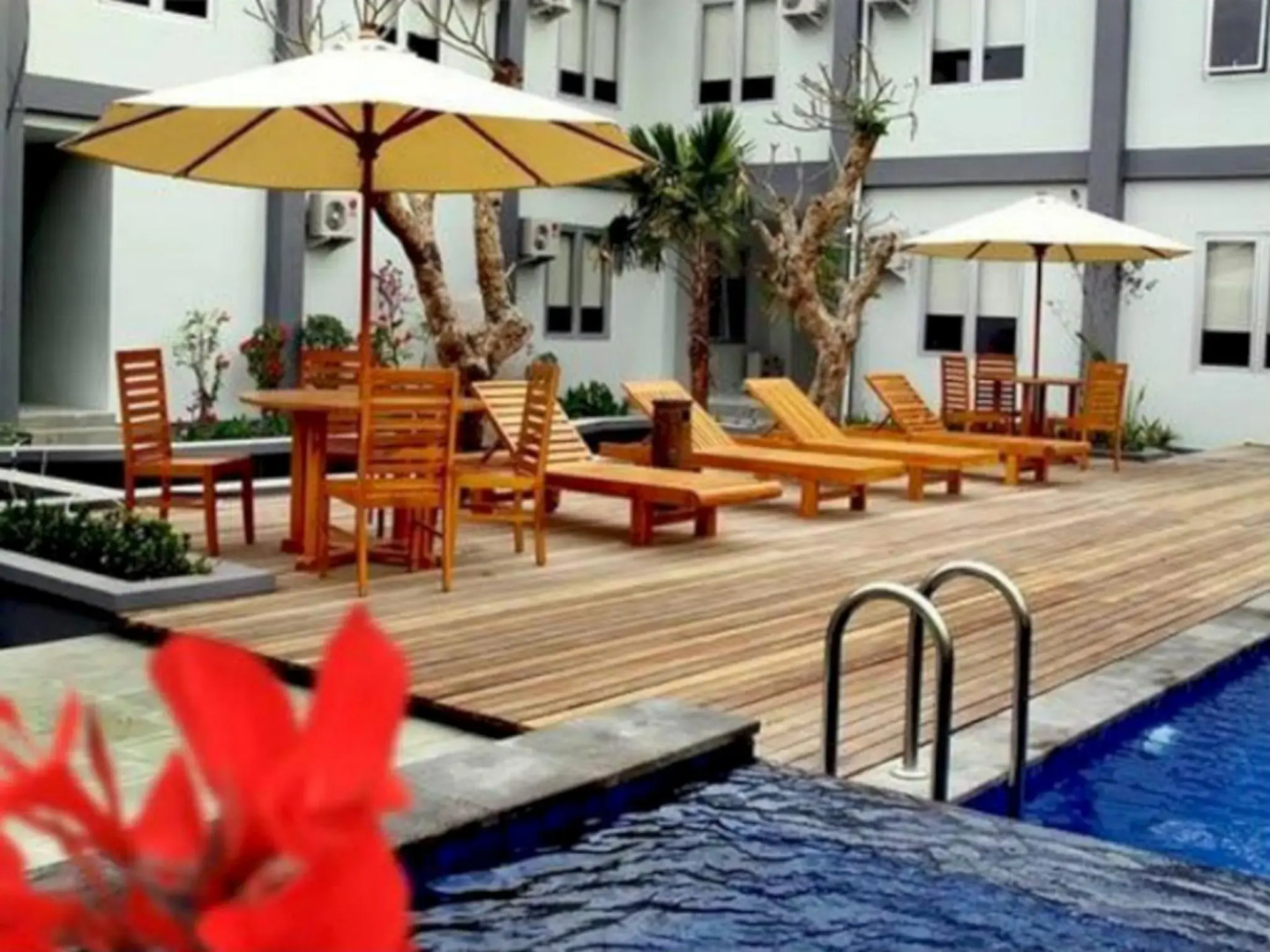 Grand Royal BIL Hotel