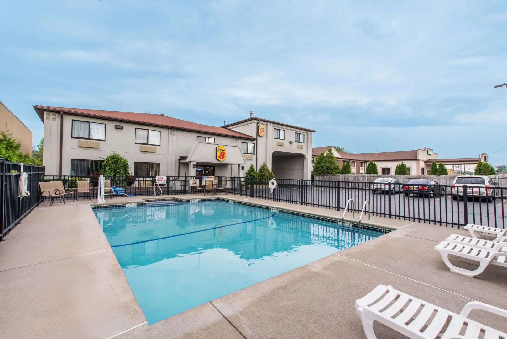 Super 8 by Wyndham Niagara Falls NY