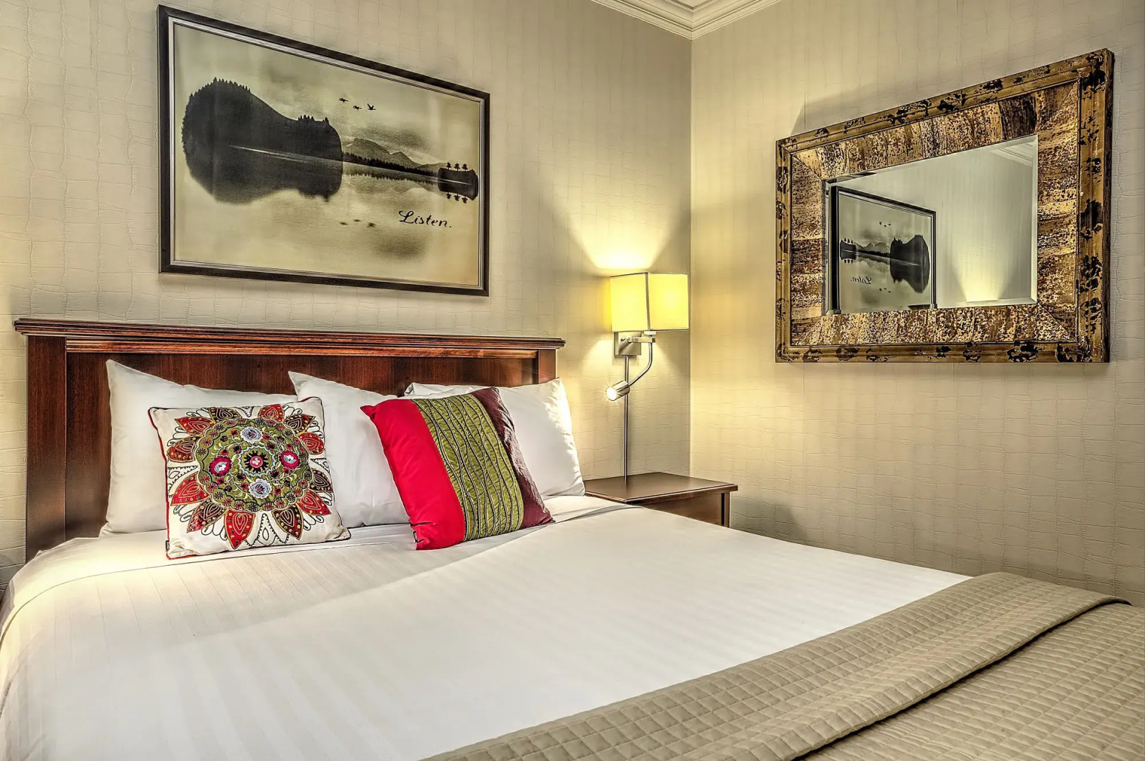 Grand Hôtel TIMES Lévis