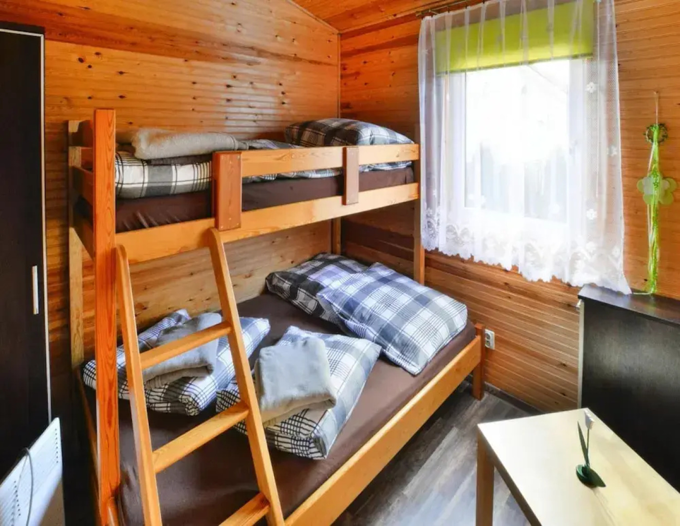 Single-story Holiday Home Near the Sea, Ustronie