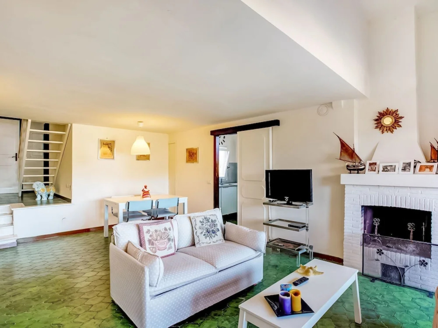 Inviting Apartment in Porto Santo Stefano near Sea Beach