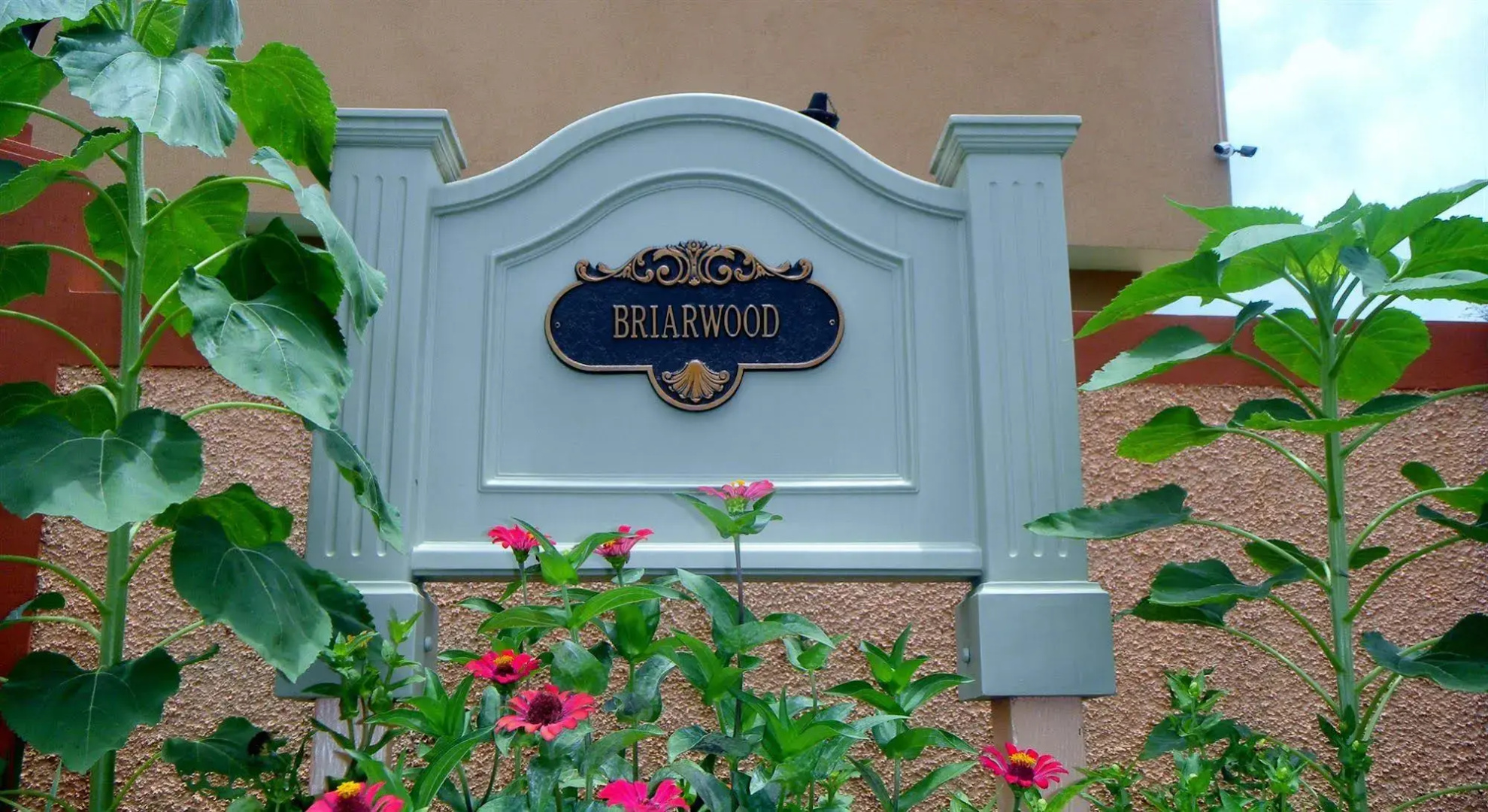 The Residences At Briarwood