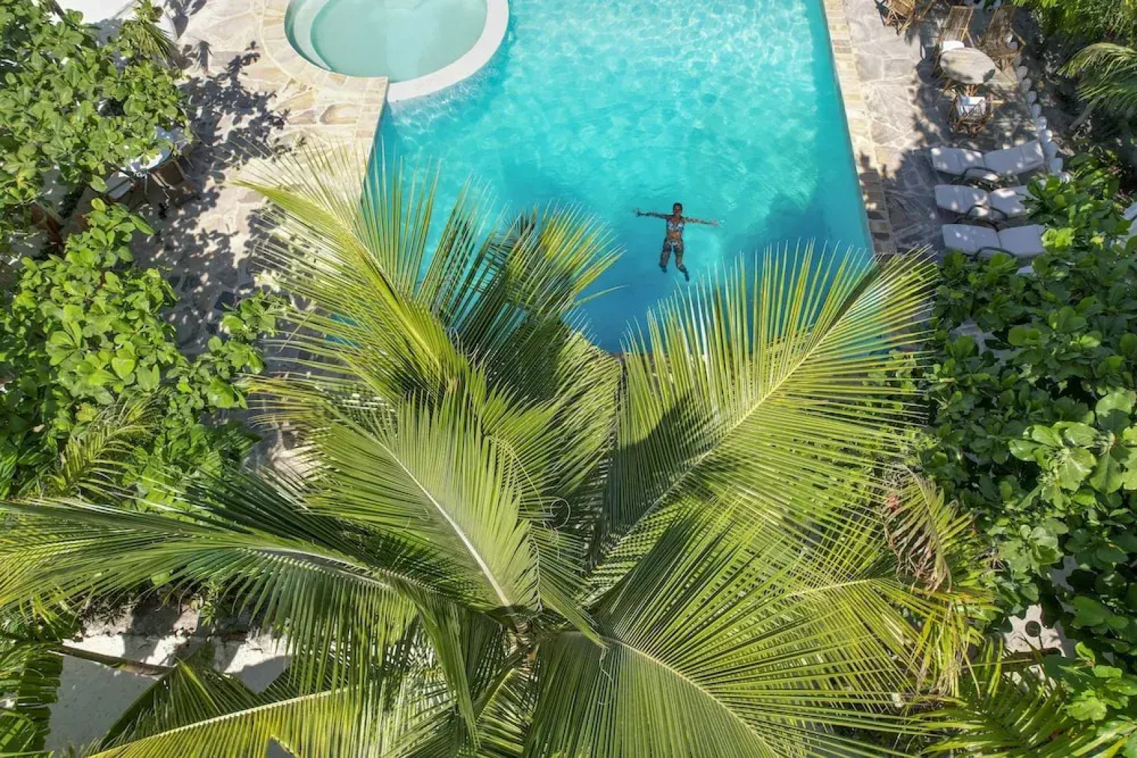 Tropical Boutique Hotel & Resto