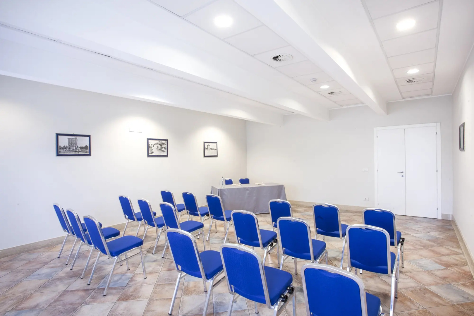 Isola Sacra Rome Airport