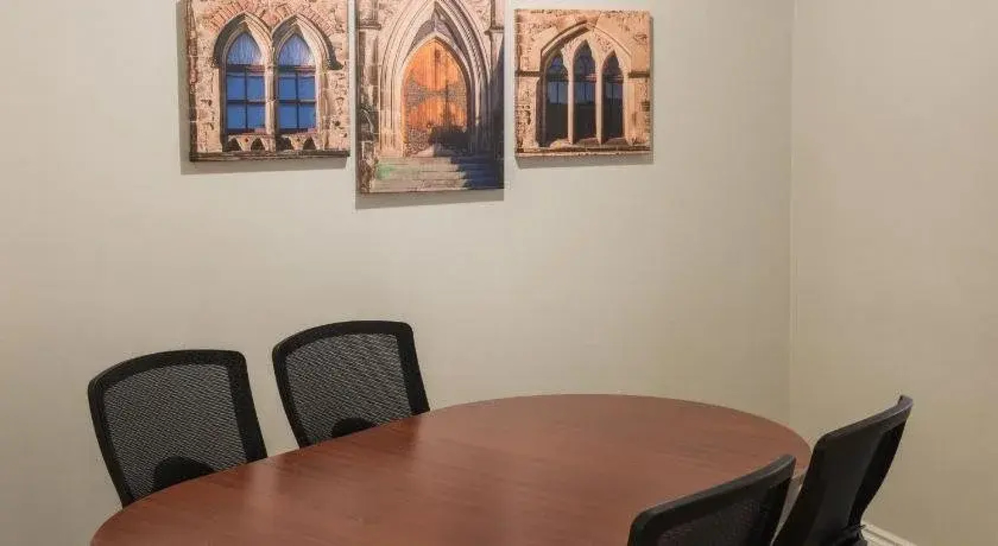 Capital Hill Hotel & Suites