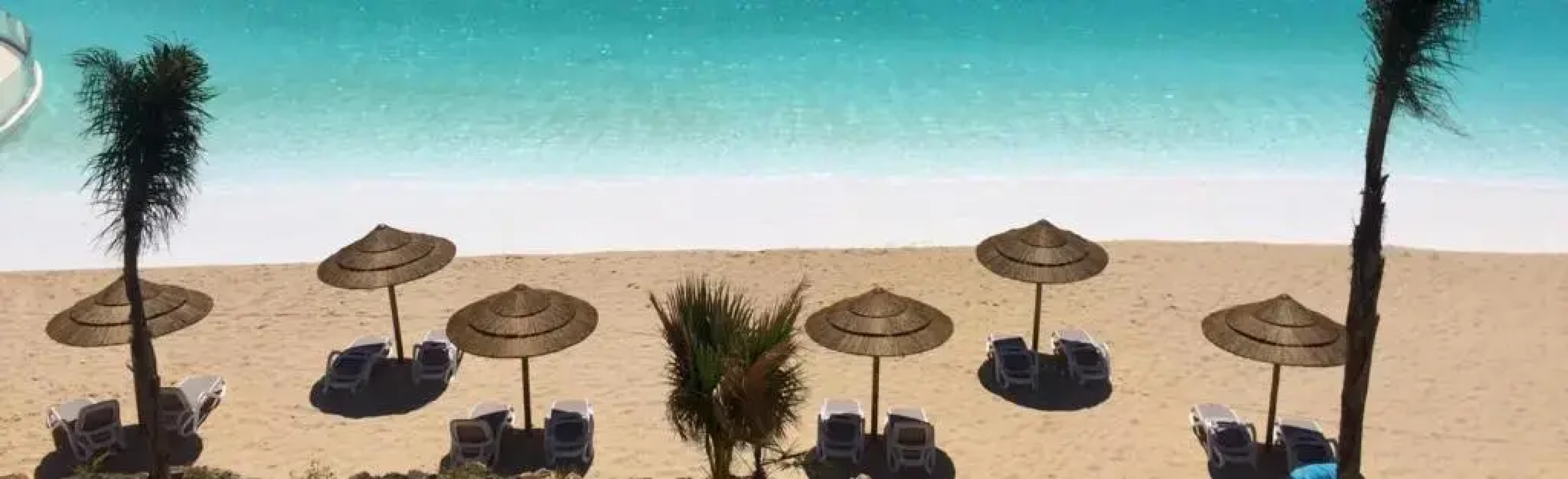 2214-Modern apt with private beach