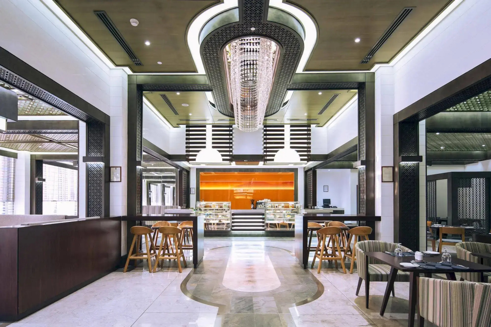 Ayla Bawadi Hotel & Mall