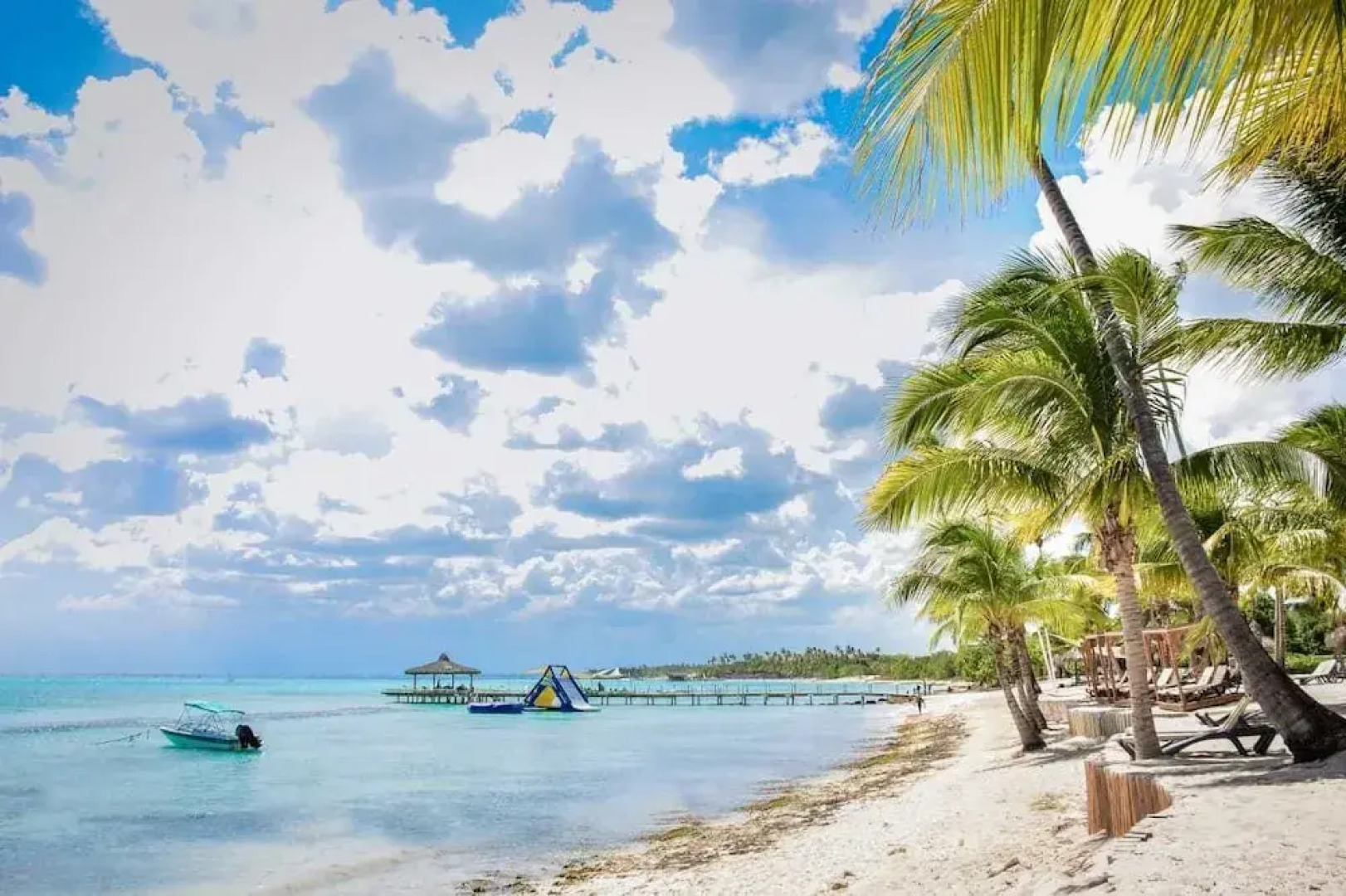 Cadaques Caribe Apartment