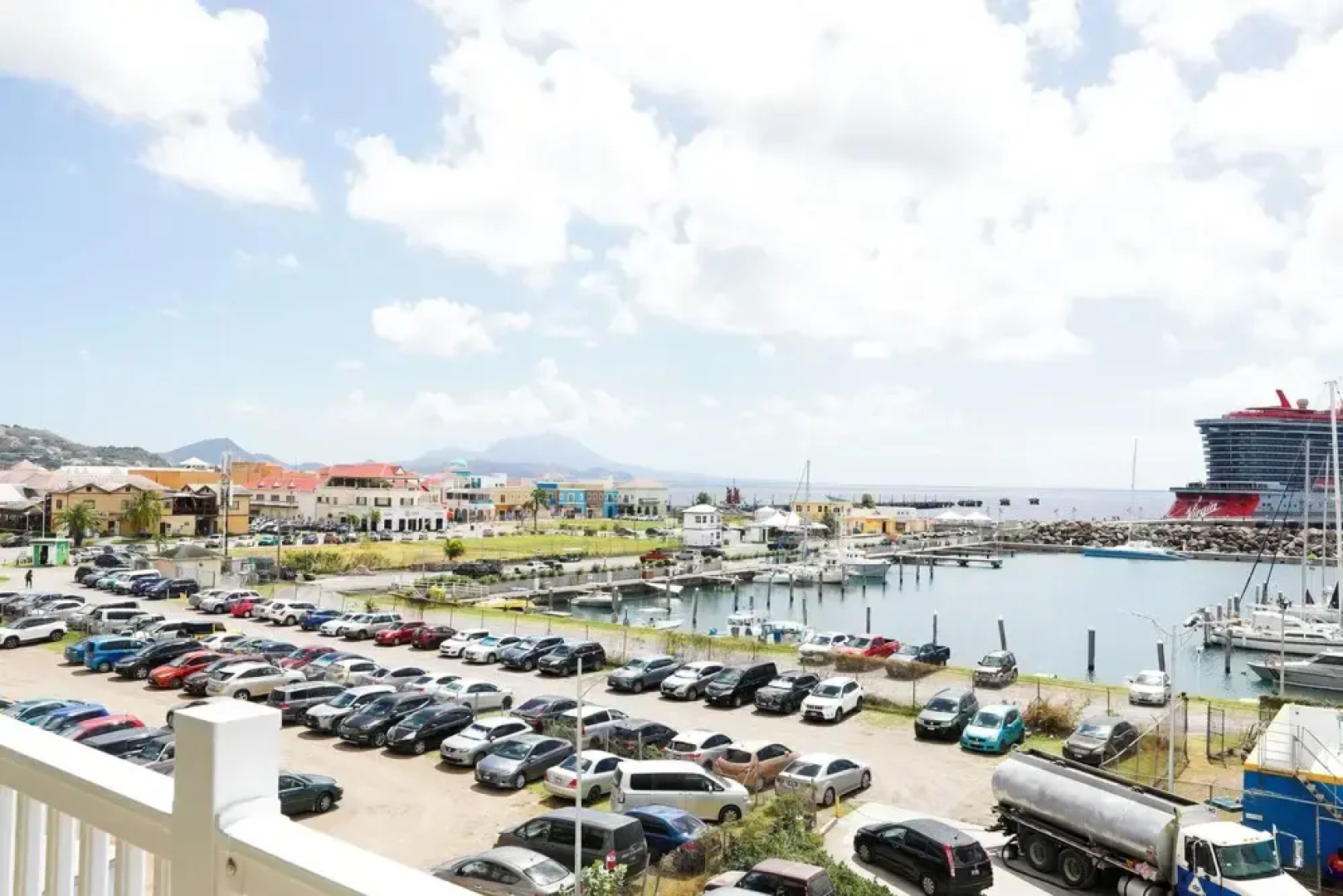 Kings Pavilion Suites Hotel